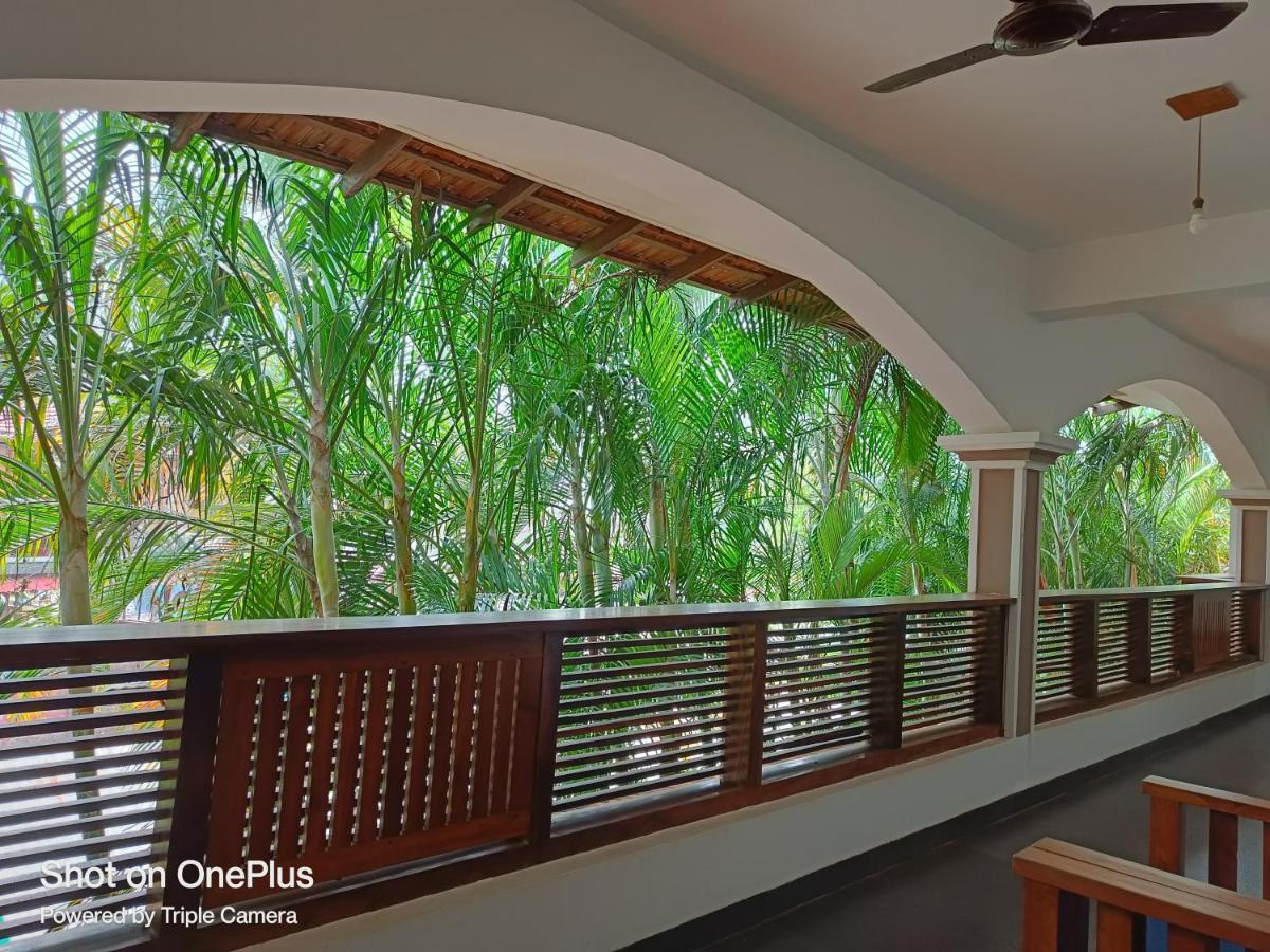 Dunhill Beach Resort Agonda Luaran gambar
