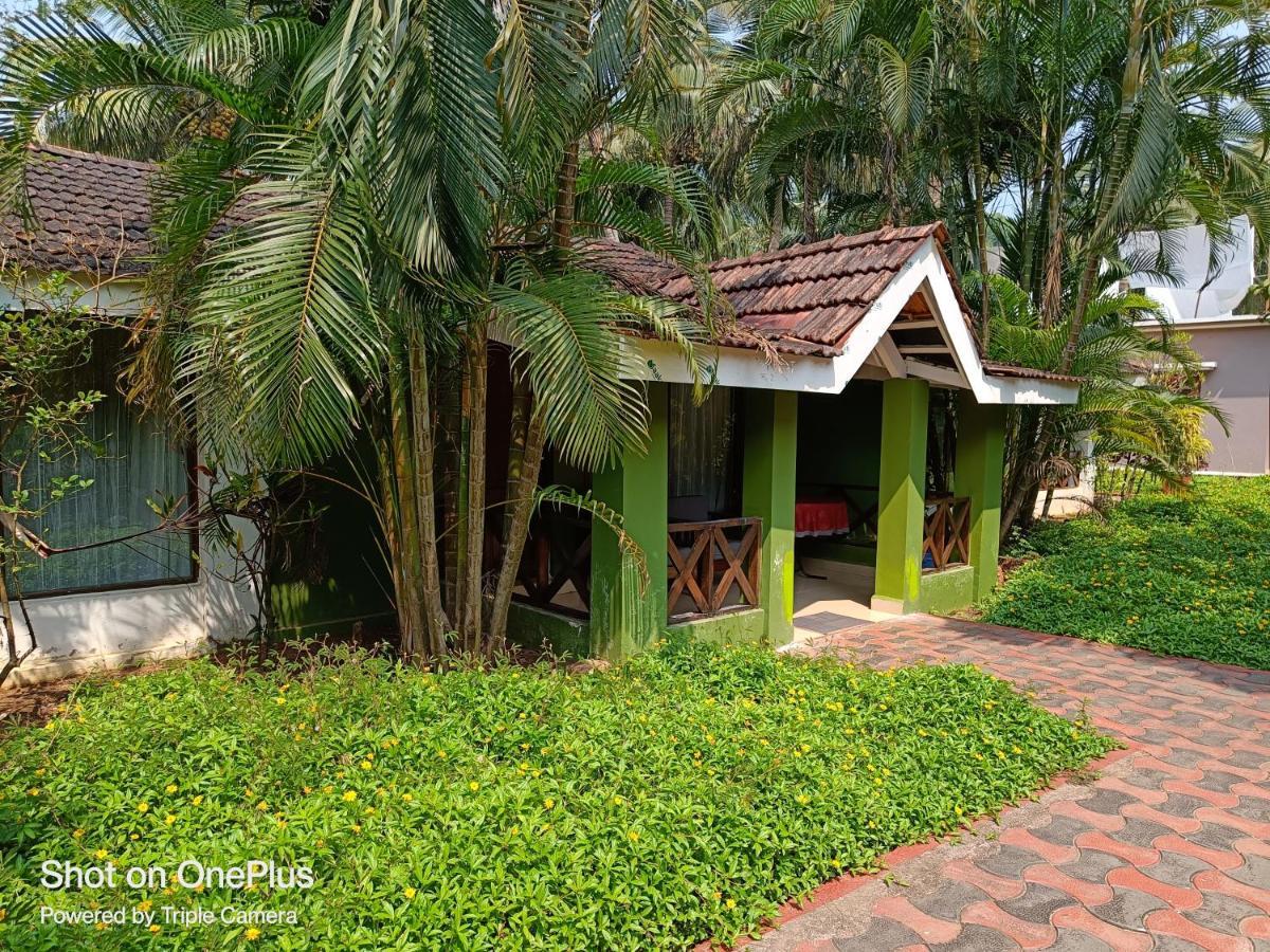 Dunhill Beach Resort Agonda Luaran gambar