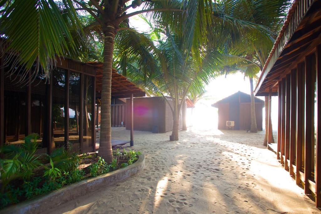 Dunhill Beach Resort Agonda Luaran gambar