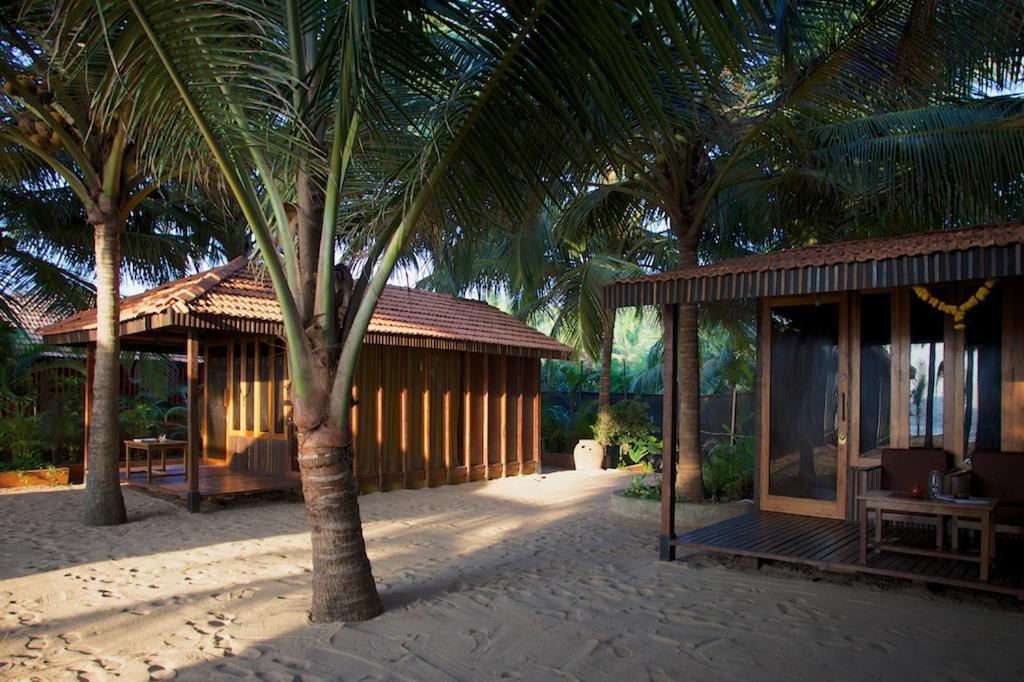 Dunhill Beach Resort Agonda Luaran gambar