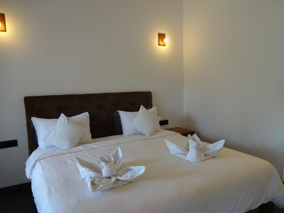 Dunhill Beach Resort Agonda Luaran gambar