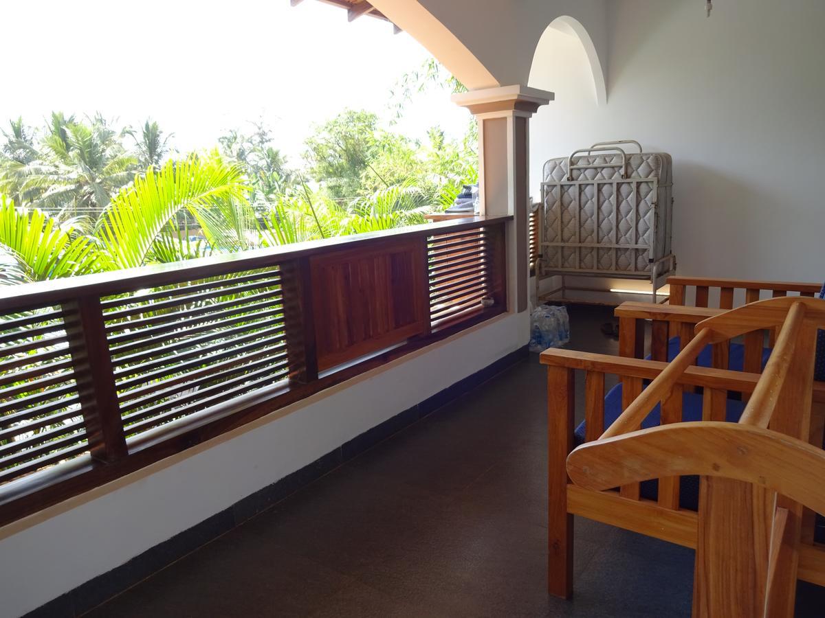 Dunhill Beach Resort Agonda Luaran gambar
